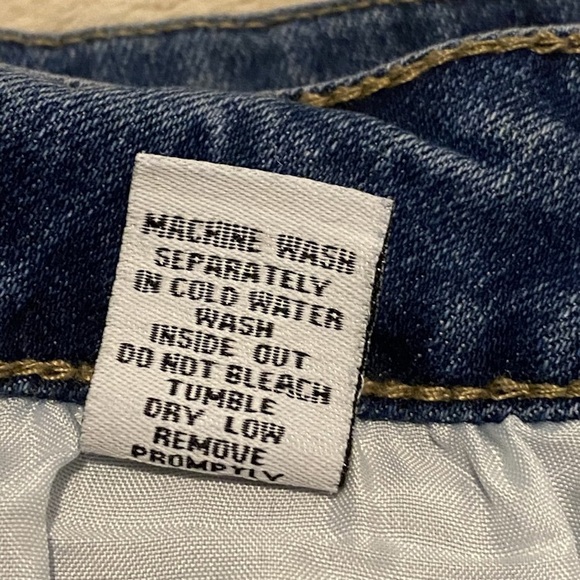 a1985-C3 - Rue 21 - Size 12 Woman Bottoms ~Jeans & Navy Blue - Picture 12 of 15